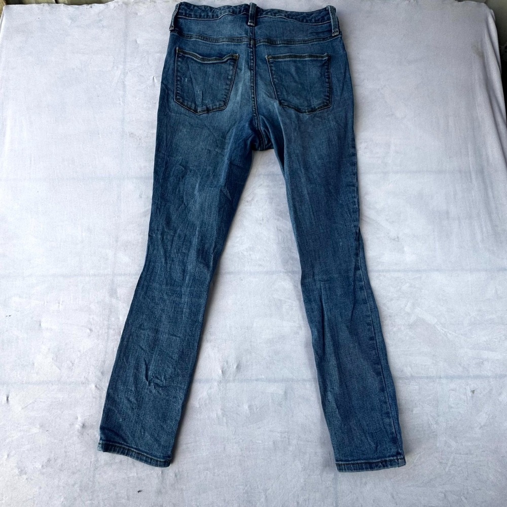 Universal Thread Jeans Womens 6/28S Blue Denim Medium Wash 5 Pockets Zip Fly